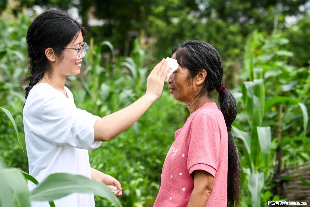 全网追的“扁担女孩”，找了一份暑假工，时薪12元 - 娄底生活资讯 - 娄底28生活网 ld.28life.com